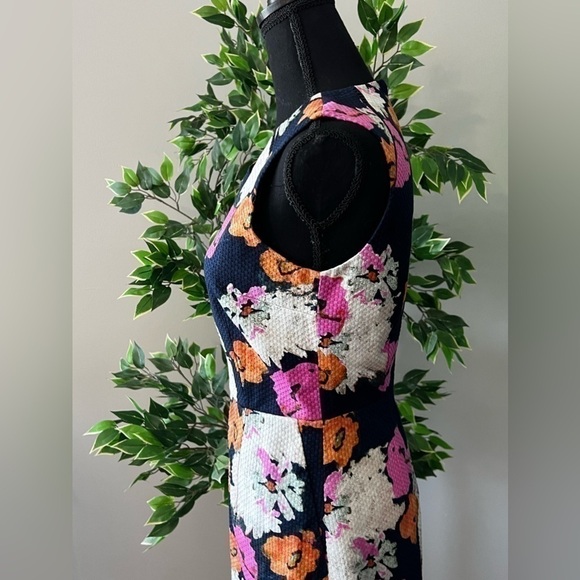 J. Crew Portfolio Shift Dress
Navy Petunia Print - Picture 6 of 9